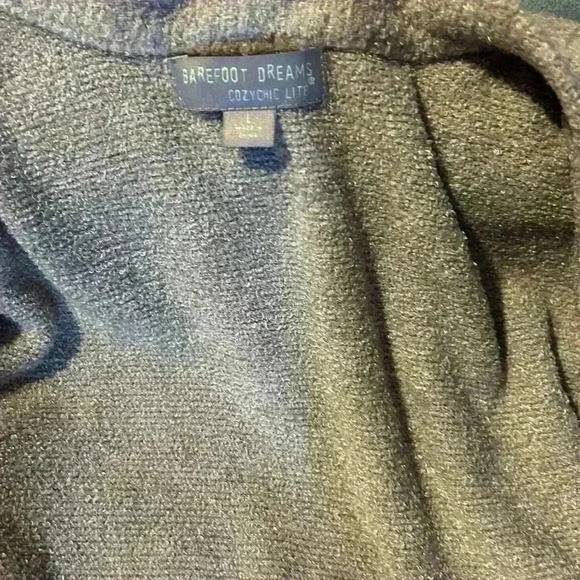 Barefoot Dreams Cozy Chic Lite Tan Ling Cardigan Sweater, Size Large - Picture 7 of 8